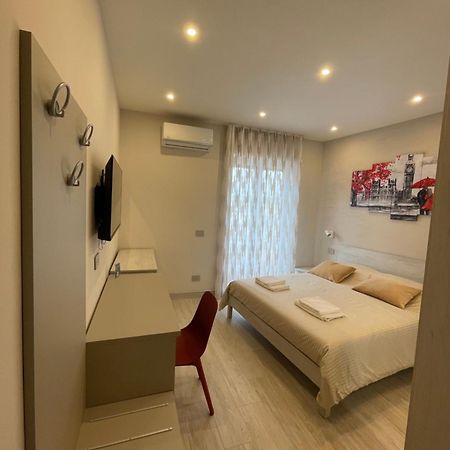 Ro&Ro Napoli Luxury Rooms Екстер'єр фото