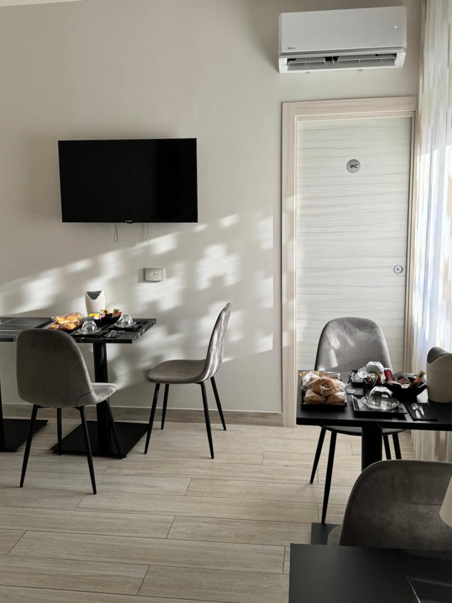 Ro&Ro Napoli Luxury Rooms Екстер'єр фото